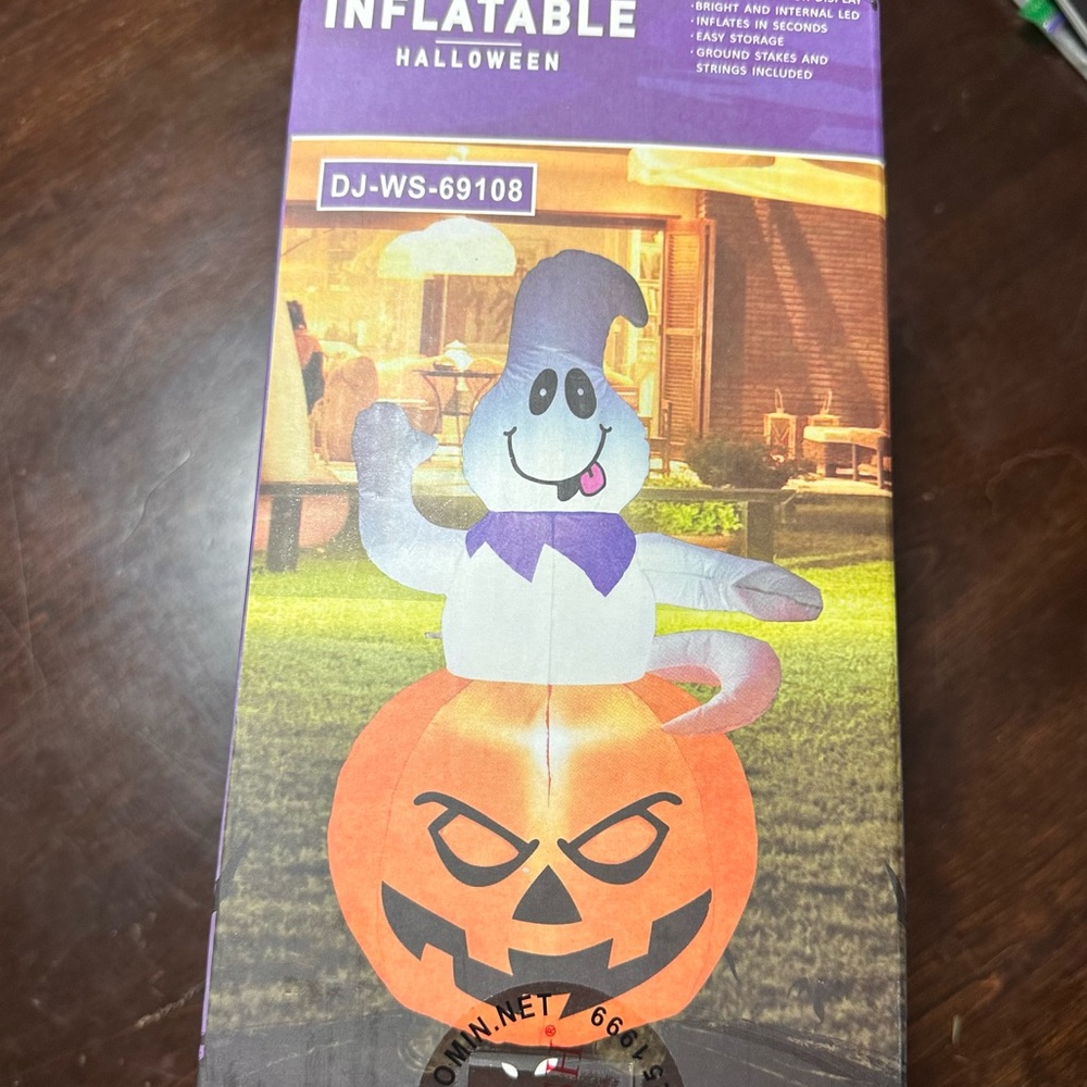 Halloween inflatable